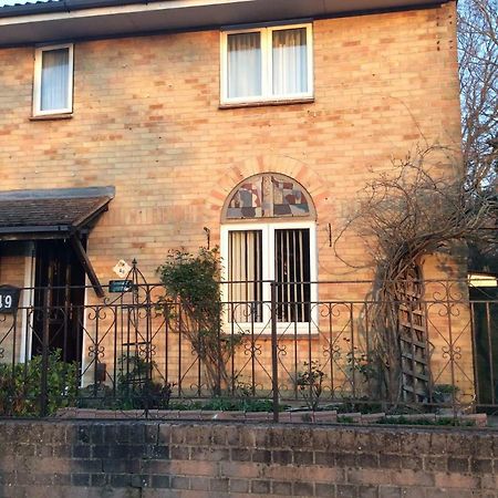 J8 M27 Apartment Southampton Bagian luar foto